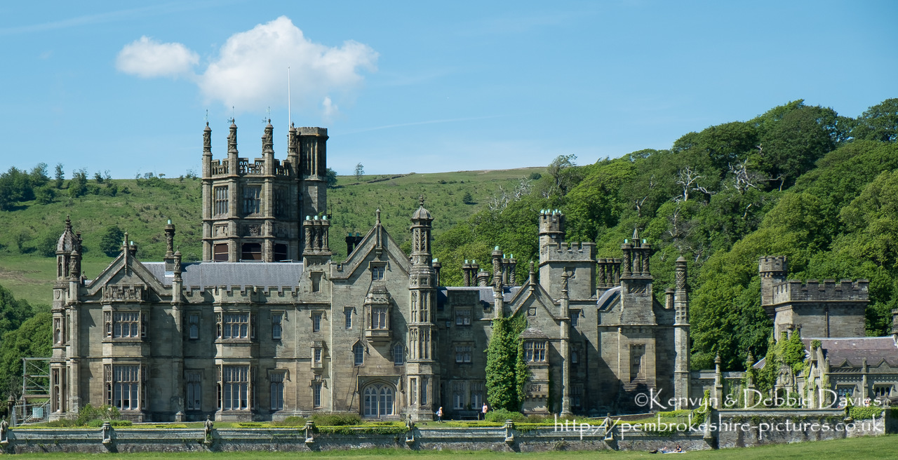 Built between 1830 and 1840, Margam Castle is actually a country house built in the Tudor Gothic style. It is currently used for location filming of Dr. Who and Da Vinci's Demons.